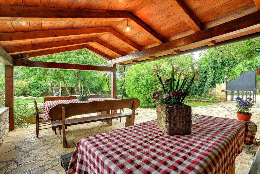 Žminj Casa Karnevaliヴィラ エクステリア 写真