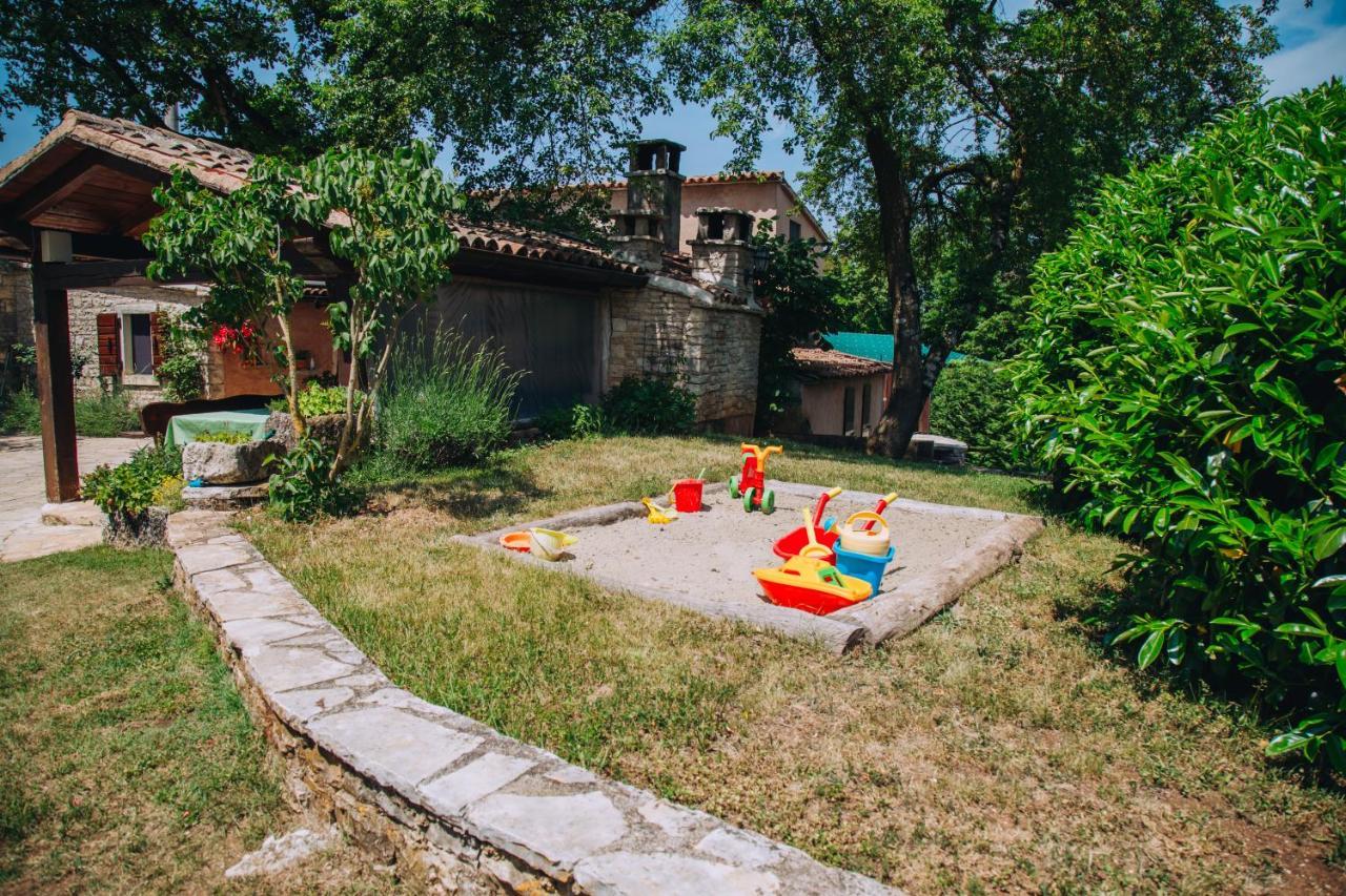 Žminj Casa Karnevaliヴィラ エクステリア 写真